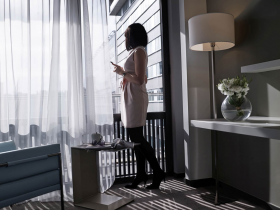 Day use hotels in Westminster